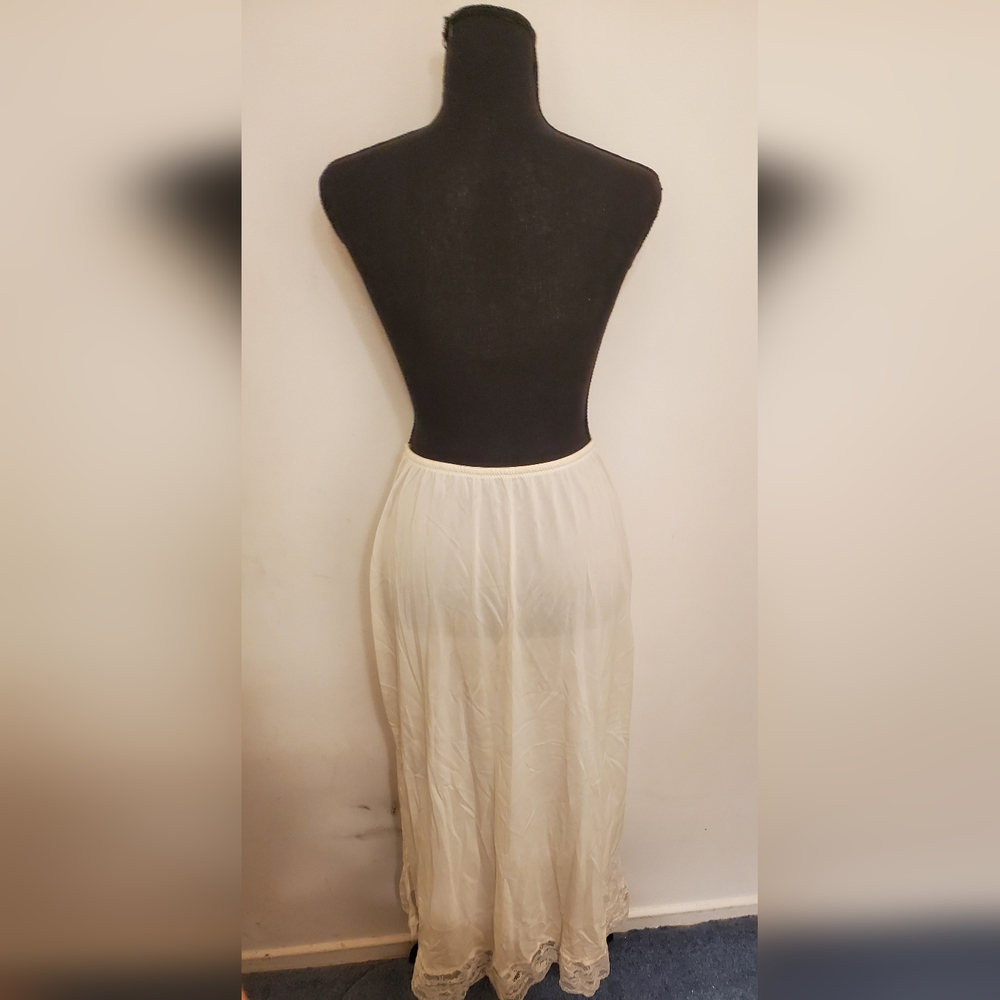Vintage Formfit Rogers Half Slip Ivory Womens Size Medium